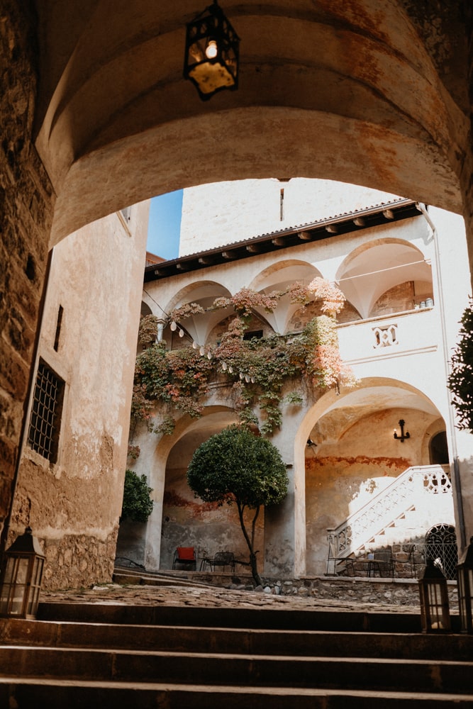 Hochzeit in Südtirol auf Schloss Freudenstein bei Meran