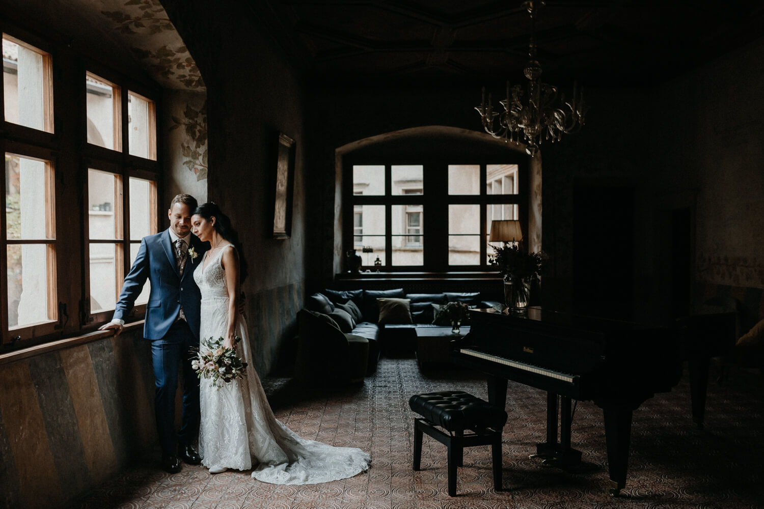 Hochzeit Schloss Freudenstein bei Meran, Braut und Bräutigam, Paarshooting