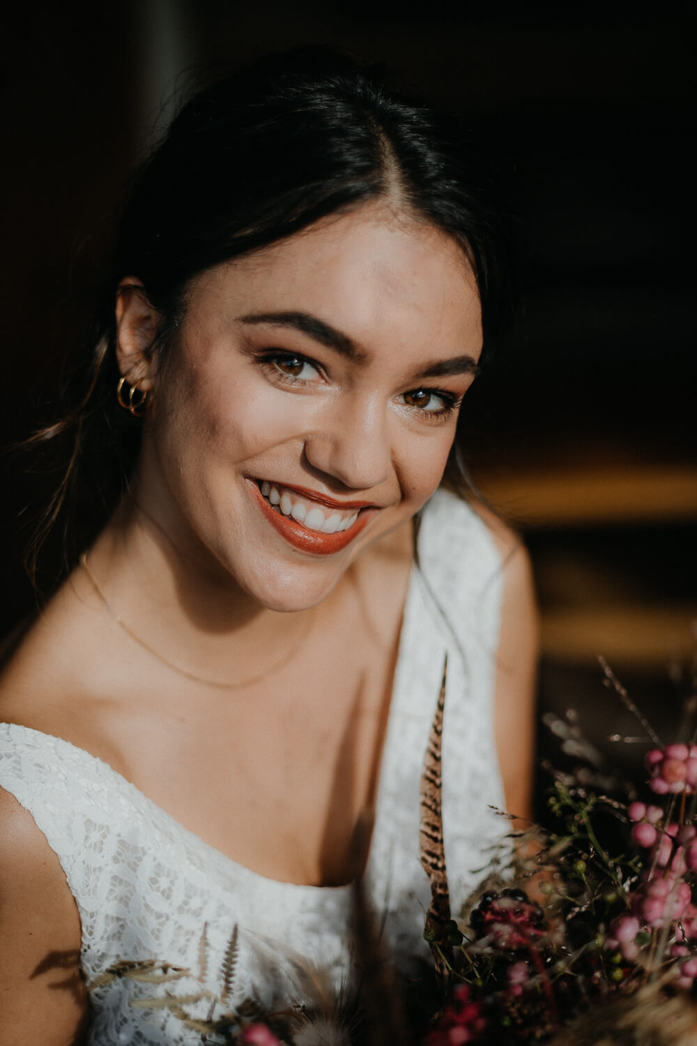 Getting Ready, Braut, Details, Blumen, Portrait