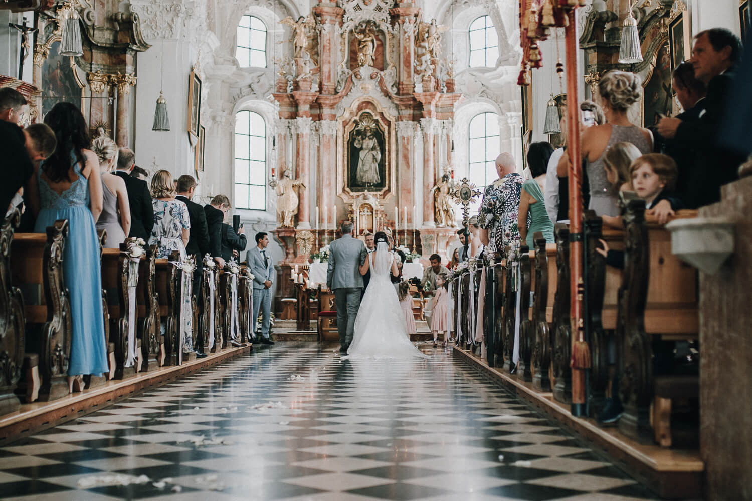 Hochzeit am Achensee, Brautpaar, Kirche