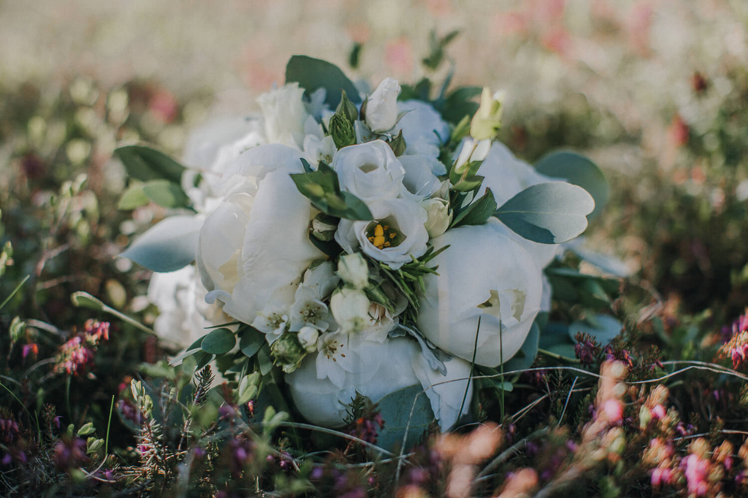 After Wedding Shooting in den Dolomiten, Brautstrauß