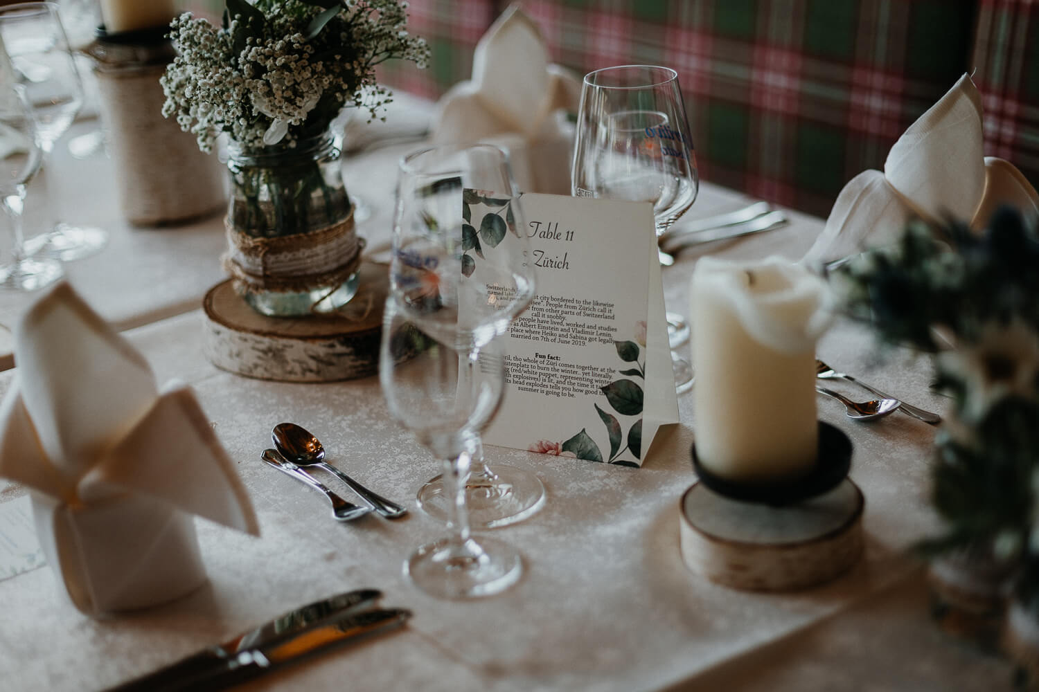 Hochzeit auf der Rösslalm im Zillertal, Dekoration, Blumen