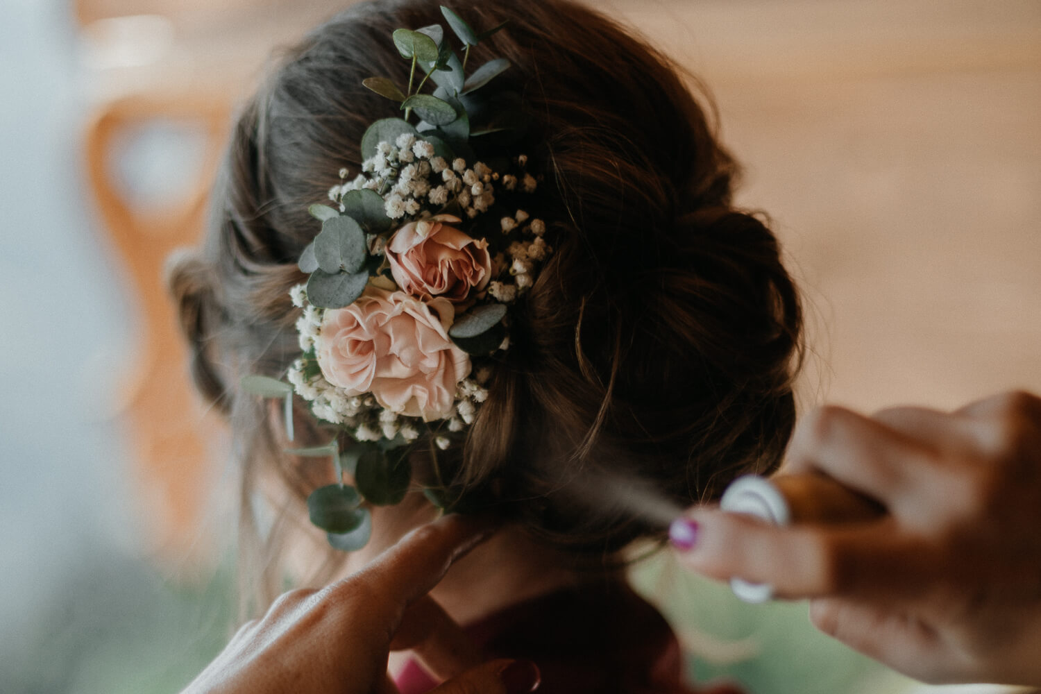 Hochzeit auf der Rösslalm im Zillertal, Braut, Getting Ready, Make up