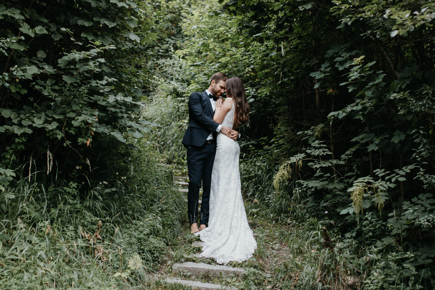 Sarah und Lukas, Hochzeit, freie Trauung, Glaserhof Gnadenwald, Brautpaar, Shooting
