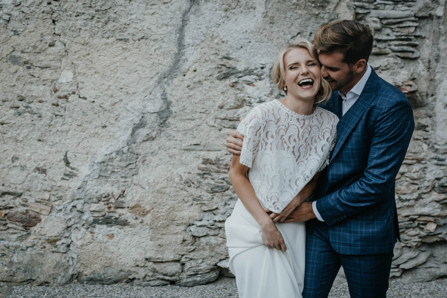 Hochzeit Volderwildbad, Inspiration, natürliche Eleganz, Brautpaar, Shooting, Emotionen