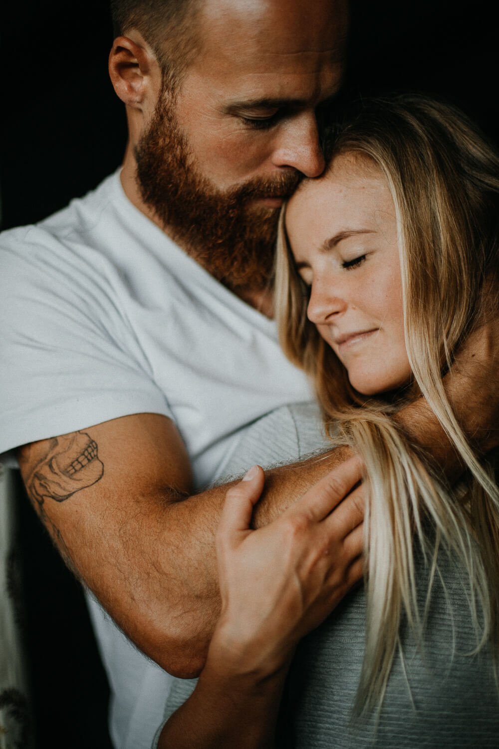 Victoria und Martin, Kitzbühler Alpen, Maierl Alm, Homestory, Paarshooting